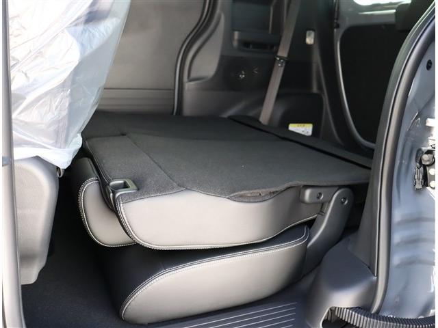 Ｎ－ＢＯＸカスタム ターボコーディネートスタイル　９型ホンダコネクトナビ　フルセグ　バックカメラ　ホンダセンシング　ＣａｒＰｌａｙ対応　ＤＶＤ再生　両側電動スライド　レーダークルーズ　専用シート　シートヒーター　本革巻ステア　電動パーキング（40枚目）