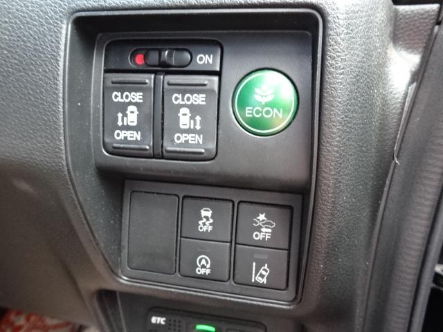 オデッセイ アブソルート・20thアニバーサリーパッケージ 純正メモリーナビフルセグバックカメラ後席モニタークルコンステアリモコン(10枚目)