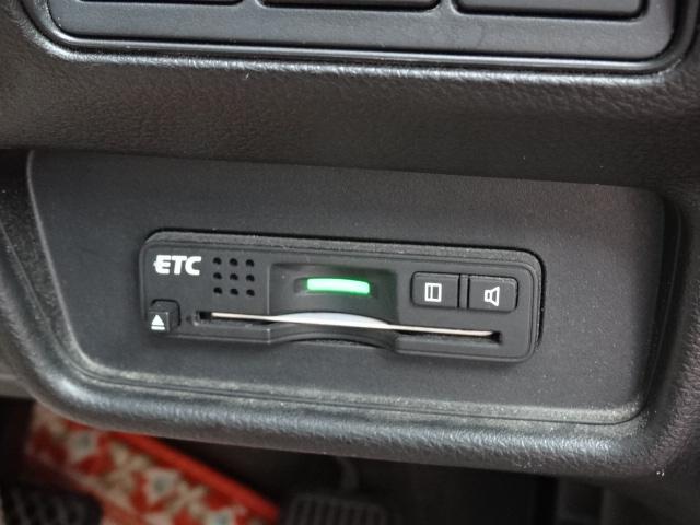 オデッセイ アブソルート・20thアニバーサリーパッケージ 純正メモリーナビフルセグバックカメラ後席モニタークルコンステアリモコン(11枚目)