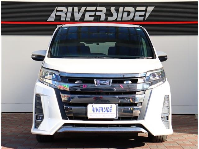 ノア Ｓｉ　純正１０インチメモリーナビフルセグバックカメラスマートキードラレコステアリモコンクルコンＥＴＣＬＥＤヘッドライト＆フォグ両側電動スライドアイドリングストップ（19枚目）