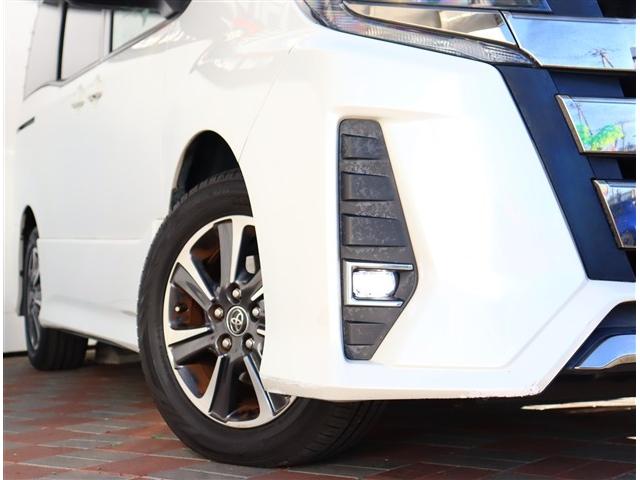 ノア Ｓｉ　純正１０インチメモリーナビフルセグバックカメラスマートキードラレコステアリモコンクルコンＥＴＣＬＥＤヘッドライト＆フォグ両側電動スライドアイドリングストップ（23枚目）