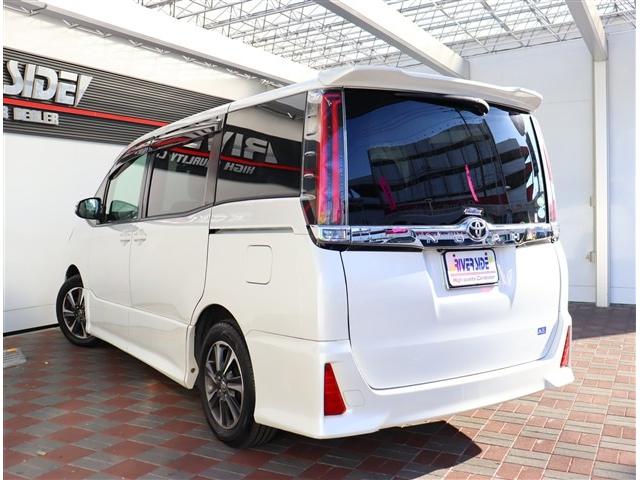 ノア Ｓｉ　純正１０インチメモリーナビフルセグバックカメラスマートキードラレコステアリモコンクルコンＥＴＣＬＥＤヘッドライト＆フォグ両側電動スライドアイドリングストップ（29枚目）