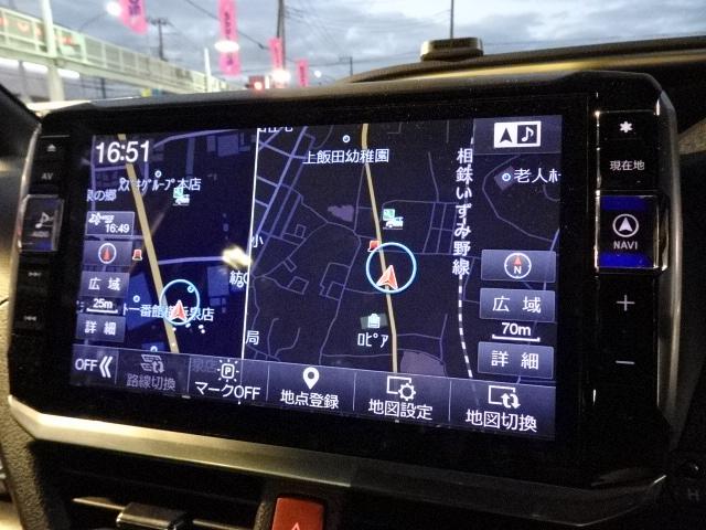 ヴォクシー ＺＳ　煌ＩＩ　アルパインツインモニター　フルセグ　バックカメラ　スマートキー　純正１６インチアルミ　ＬＥＤヘッドライト＆フォグ　両側電動スライド　ステアリモコン　クルコン（6枚目）