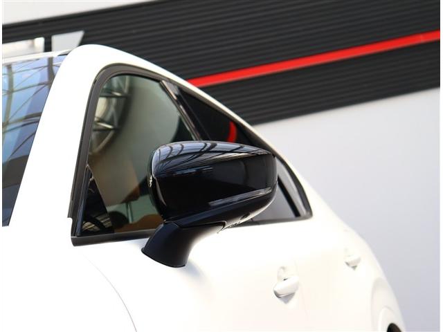 ＣＸ－６０ ＸＤ－ハイブリッド　プレミアムスポーツ　サンルーフ　純正１２．３インチワイドナビ　フルセグ　全方位カメラ　スマートキー　２０インチアルミ　ＬＥＤヘッドライト　ナッパレザ－シート　ＢＯＳＥサウンド　デジタルミラ－（29枚目）