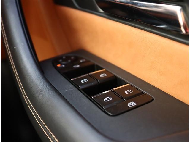 ＣＸ－６０ ＸＤ－ハイブリッド　プレミアムスポーツ　サンルーフ　純正１２．３インチワイドナビ　フルセグ　全方位カメラ　スマートキー　２０インチアルミ　ＬＥＤヘッドライト　ナッパレザ－シート　ＢＯＳＥサウンド　デジタルミラ－（44枚目）