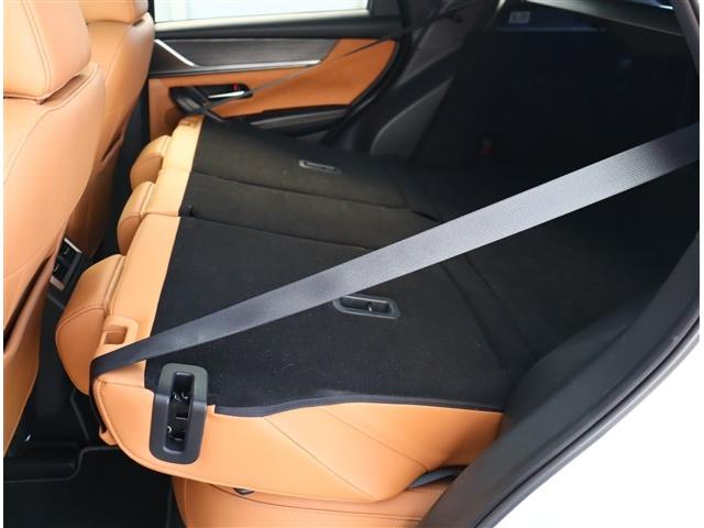 ＣＸ－６０ ＸＤ－ハイブリッド　プレミアムスポーツ　サンルーフ　純正１２．３インチワイドナビ　フルセグ　全方位カメラ　スマートキー　２０インチアルミ　ＬＥＤヘッドライト　ナッパレザ－シート　ＢＯＳＥサウンド　デジタルミラ－（50枚目）