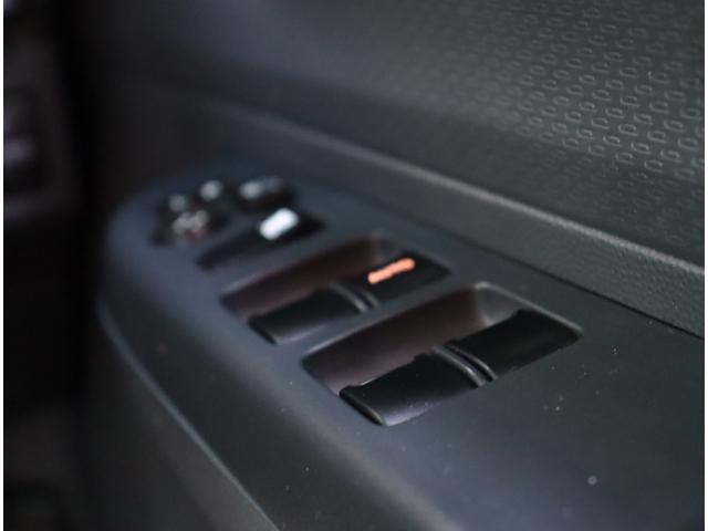 アルトラパン Ｘ　純正オプションエアロ社外メモリーナビフルセグＢｌｕｅｔｏｏｔｈスマートキーアイドリングストップライトレベライザー電格ミラー純正１４インチアルミベンチシート（14枚目）