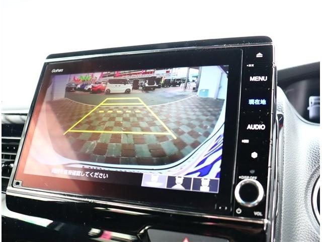 Ｎ－ＢＯＸカスタム ＥＸターボ　無限エアロ純正８インチメモリーナビフルセグバックカメラスマートキーＥＴＣ純正ドラレコハーフレザーシートシートヒーターステアリモコンレーダークルコンコーディネートスタイル１５インチアルミ（9枚目）