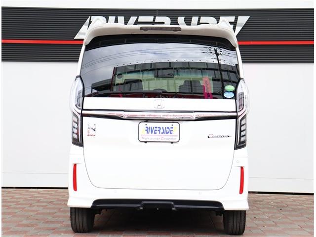 Ｎ－ＢＯＸカスタム ＥＸターボ　無限エアロ純正８インチメモリーナビフルセグバックカメラスマートキーＥＴＣ純正ドラレコハーフレザーシートシートヒーターステアリモコンレーダークルコンコーディネートスタイル１５インチアルミ（26枚目）