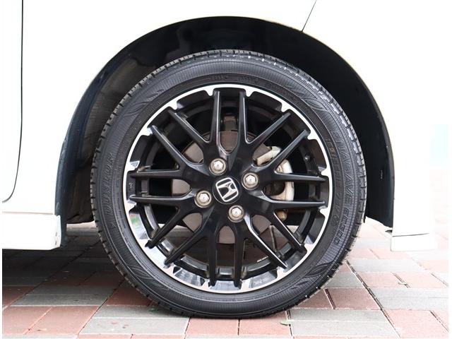 Ｎ－ＢＯＸカスタム ＥＸターボ　無限エアロ純正８インチメモリーナビフルセグバックカメラスマートキーＥＴＣ純正ドラレコハーフレザーシートシートヒーターステアリモコンレーダークルコンコーディネートスタイル１５インチアルミ（29枚目）