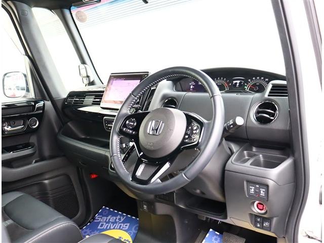 Ｎ－ＢＯＸカスタム ＥＸターボ　無限エアロ純正８インチメモリーナビフルセグバックカメラスマートキーＥＴＣ純正ドラレコハーフレザーシートシートヒーターステアリモコンレーダークルコンコーディネートスタイル１５インチアルミ（30枚目）