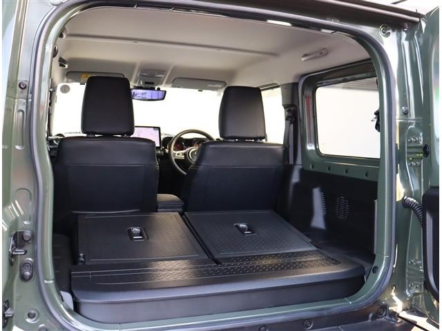 ジムニー ＸＣ　アルパイン１１インチナビフルセグバックカメラ純正１６インチアルミＬＥＤヘッドライト＆フォグステアリモコンクルーズコントロールデジタルインナーミラールーフキャリア背面カバー純正シートカバーワンオーナー（21枚目）