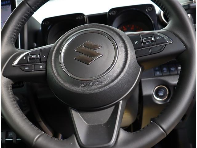 ジムニー ＸＣ　アルパイン１１インチナビフルセグバックカメラ純正１６インチアルミＬＥＤヘッドライト＆フォグステアリモコンクルーズコントロールデジタルインナーミラールーフキャリア背面カバー純正シートカバーワンオーナー（40枚目）