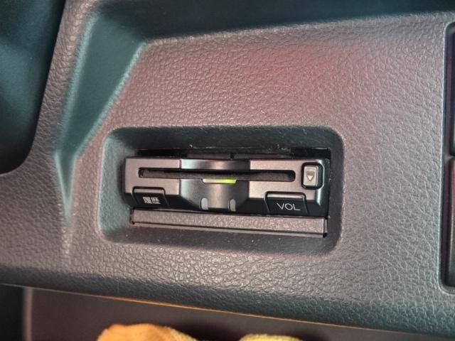 スペーシアカスタム ＸＳターボ　純正メモリーナビ全方位カメラフルセグＢｌｕｅｔｏｏｔｈスマートキーＥＴＣイルミネーショングリルＨＩＤライト＆フォグ（15枚目）