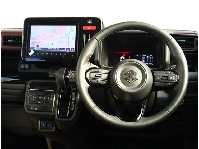 スペーシアカスタム ハイブリッドXSターボ 届出済未使用車スズキコネクト9インチナビ全方位カメラフルセグアップルカープレイレーダークルコンステアリモコンリアサーキュレーターハーフレザーシート&ヒーターHUD両側電動スライドコーナーセンサー(31枚目)