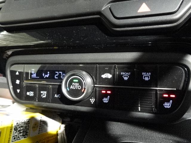 N-BOXカスタム Lターボ 社外メモリーナビワンセグバックカメラスマートキーETCハーフレザーシートシートヒーター純正15インチアルミLEDヘッドライト&フォグステアリモコンレーダークルコンコーナーセンサー(10枚目)