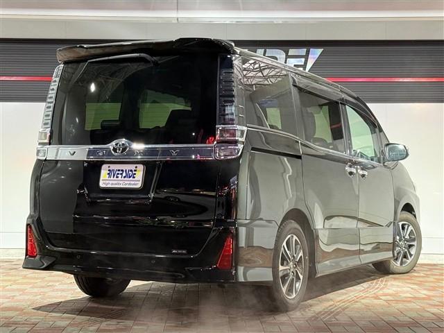 ヴォクシー ZS 煌III アルパイン9インチメモリーナビ後席モニターバックカメラスマートキーLEDヘッドライト&フォグ両側電動スライドドアハーフレザーシートコーナーセンサー(6枚目)