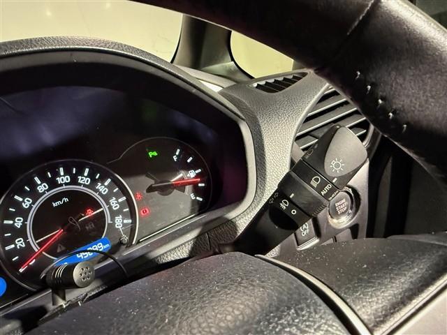 ヴォクシー ZS 煌III アルパイン9インチメモリーナビ後席モニターバックカメラスマートキーLEDヘッドライト&フォグ両側電動スライドドアハーフレザーシートコーナーセンサー(12枚目)