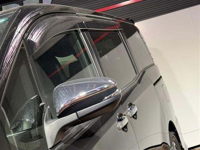 ヴォクシー ZS 煌III アルパイン9インチメモリーナビ後席モニターバックカメラスマートキーLEDヘッドライト&フォグ両側電動スライドドアハーフレザーシートコーナーセンサー(19枚目)