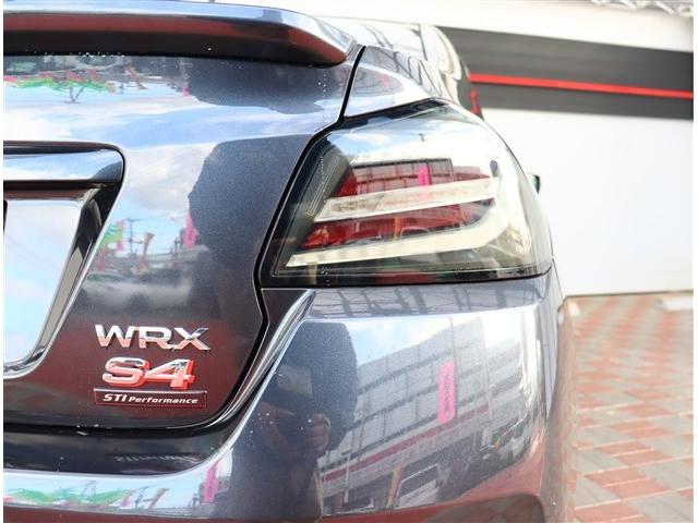 ＷＲＸ Ｓ４ 　サンルーフＳＴＩエアロ柿本マフラー社外メモリーナビフルセグバックカメラスマートキーＥＴＣアイサイトＶｅｒ３ＬＥＤヘッドライト＆フォグ３６０°ドライブレコーダー（28枚目）