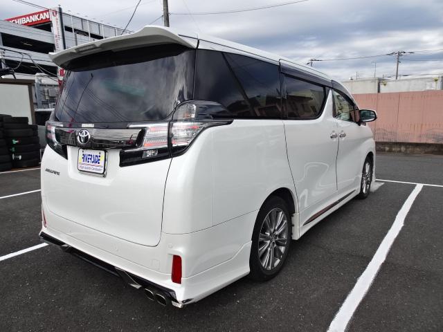 ヴェルファイア ２．５Ｚ　Ａエディション　ゴールデンアイズ　モデリスタフルエアログリルアルパインツインモニターハーフレザーシートＥＴＣＬＥＤヘッドライト＆フォグコーナーセンサークルーズコントロール純正１８インチアルミ（6枚目）
