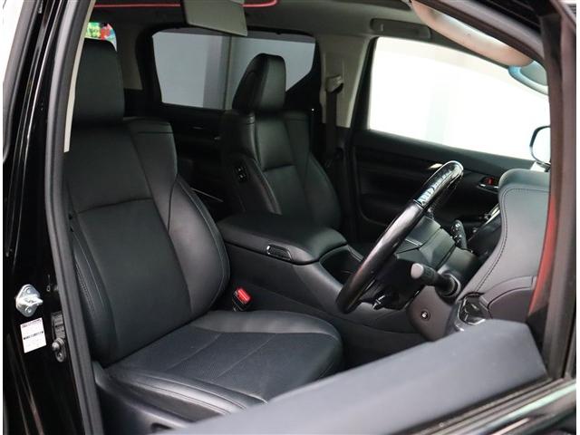 アルファード ２．５Ｓ　Ｃパッケージ　ＪＢＬナビ全方位カメラフルセグ後席モニターＬＥＤヘッドライト＆フォグ前後ドラレコデジタルインナーミラーコンビハンドルステアリモコンレーダークルコンサンルーフワンオーナー（16枚目）