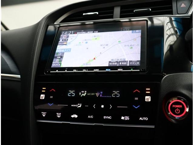 シャトル ハイブリッドＸ　ホンダセンシング　純正８インチメモリーナビフルセグバックカメラスマートキーＥＴＣＬＥＤヘッドライト＆フォグハーフレザーシートレーダークルコン前後ドラレココーナーセンサー（11枚目）