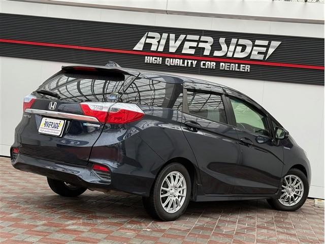 シャトル ハイブリッドＸ　ホンダセンシング　純正８インチメモリーナビフルセグバックカメラスマートキーＥＴＣＬＥＤヘッドライト＆フォグハーフレザーシートレーダークルコン前後ドラレココーナーセンサー（23枚目）