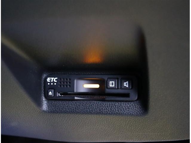 シャトル ハイブリッドＸ　ホンダセンシング　純正８インチメモリーナビフルセグバックカメラスマートキーＥＴＣＬＥＤヘッドライト＆フォグハーフレザーシートレーダークルコン前後ドラレココーナーセンサー（32枚目）