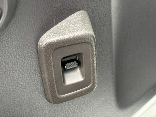 アクティトラック アタック　ケンウッドナビ　Ｂｌｕｅｔｏｏｔｈ接続可能　テレビ　ＥＴＣ　作業灯　デフロック　リアルタイム４ＷＤ　メンテナンスブック（29枚目）
