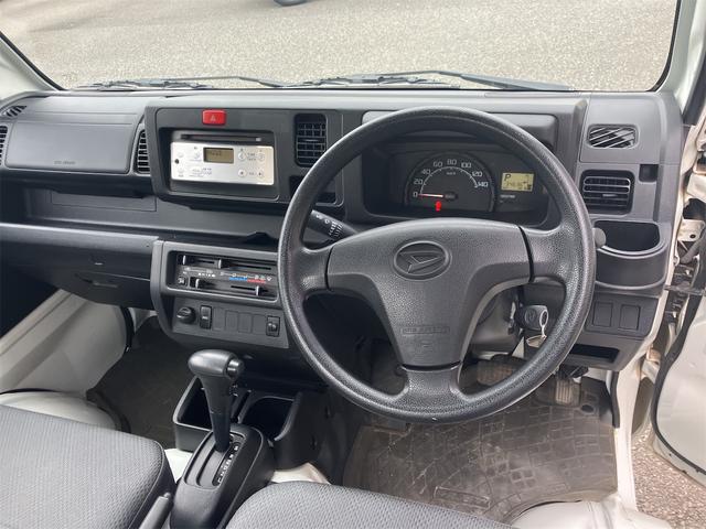 ハイゼットトラック ハイルーフ　４ＷＤ・オートマ・エアコン・パワステ・パワーウィンドウ・ＡＢＳ・エアバッグ・キーレス・ＣＤ・積載３５０Ｋｇ・タイヤ４本新品（19枚目）
