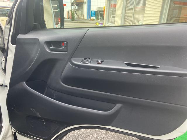 ハイエースバン ロングDX GLパッケージ 純正ワンセグTVナビ・Bluetooth接続・パノラマビューモニター・ETC・LEDヘッドライト・同色バンパー・キーレス2個・サイドカメラ・電動格納ミラー(16枚目)