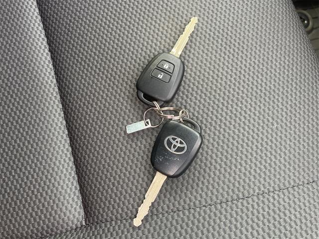 ハイエースバン ロングDX GLパッケージ 純正ワンセグTVナビ・Bluetooth接続・パノラマビューモニター・ETC・LEDヘッドライト・同色バンパー・キーレス2個・サイドカメラ・電動格納ミラー(22枚目)