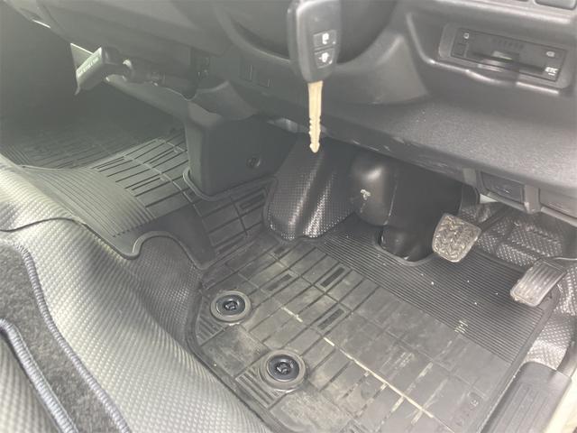 ハイエースバン ロングDX GLパッケージ 純正ワンセグTVナビ・Bluetooth接続・パノラマビューモニター・ETC・LEDヘッドライト・同色バンパー・キーレス2個・サイドカメラ・電動格納ミラー(37枚目)