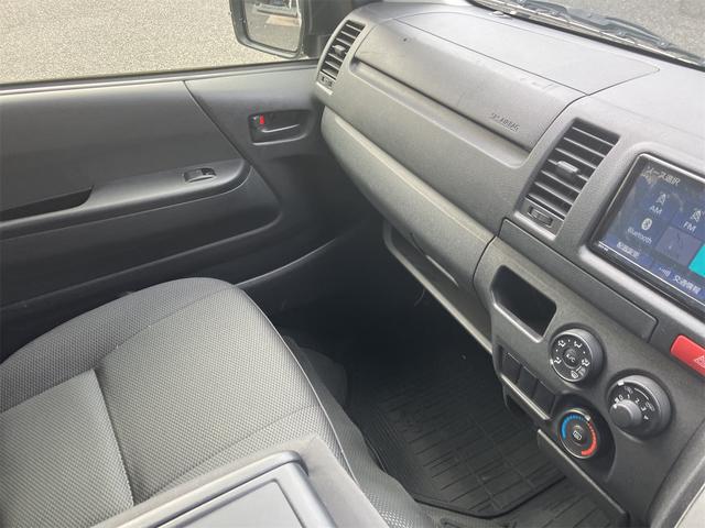 ハイエースバン ロングDX GLパッケージ 純正ワンセグTVナビ・Bluetooth接続・パノラマビューモニター・ETC・LEDヘッドライト・同色バンパー・キーレス2個・サイドカメラ・電動格納ミラー(38枚目)