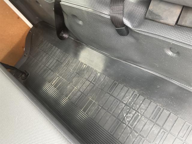 ハイエースバン ロングDX GLパッケージ 純正ワンセグTVナビ・Bluetooth接続・パノラマビューモニター・ETC・LEDヘッドライト・同色バンパー・キーレス2個・サイドカメラ・電動格納ミラー(47枚目)