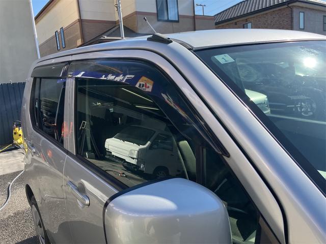 ワゴンＲ ＦＸ　純正ワンセグＴＶナビ・キーレス・エアコン・パワステ・パワーウィンドウ・フルフラット・シートヒーター・キーレス・アイドリングストップ（12枚目）