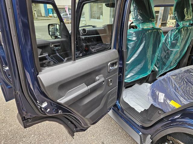 ジムニーノマド ＦＣ　スズキセーフティーサポート／５ＭＴパートタイム４ＷＤ機械式副変速機／ヒルディセントコントロール／クルーズコントロールシステム／シートヒーター／ＬＥＤライト／ハイビームアシスト／リヤパーキングセンサー（40枚目）