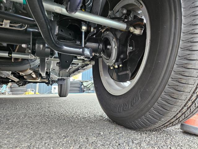 ジムニーノマド ＦＣ　スズキセーフティーサポート／５ＭＴパートタイム４ＷＤ機械式副変速機／ヒルディセントコントロール／クルーズコントロールシステム／シートヒーター／ＬＥＤライト／ハイビームアシスト／リヤパーキングセンサー（63枚目）