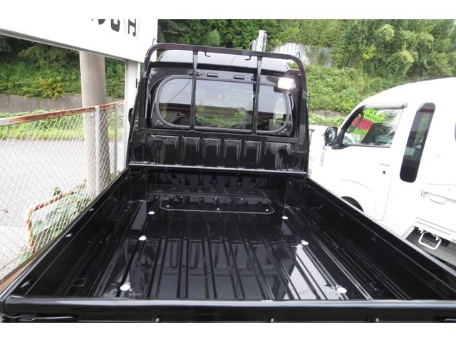 ハイゼットトラック ジャンボエクストラ　ハイゼットトラック　ジャンボ　４ＷＤ　届出済未使用車　エアコン　パワステ（2枚目）