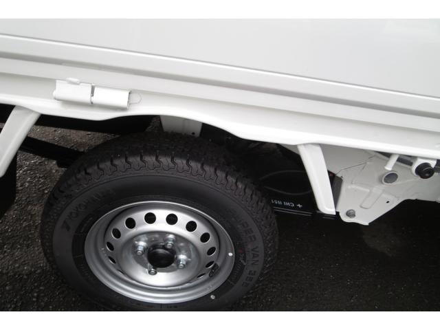 ハイゼットトラック ジャンボエクストラ　ハイゼットトラック　ジャンボ　４ＷＤ　届出済未使用車　エアコン　パワステ　ナビ　テレビ（11枚目）