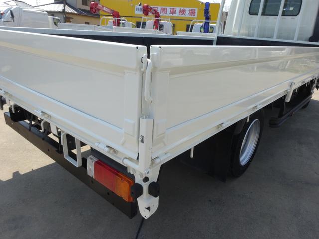 デュトロ 　超ワイド　ロング　フルジャストロー　積載量２ｔ　走行距離６８５００ｋｍ　車両総重量４９４５ｋｇ（7枚目）