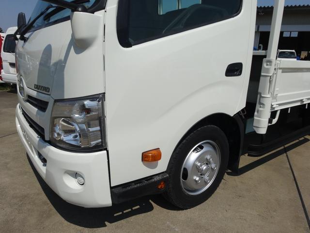 デュトロ 　超ワイド　ロング　フルジャストロー　積載量２ｔ　走行距離６８５００ｋｍ　車両総重量４９４５ｋｇ（12枚目）