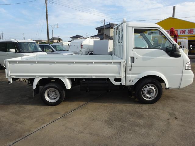 ボンゴトラック ワイドロー　４ＷＤ　ダブルタイヤ　低床　Ｈｉ－Ｌｏ切替付き　走行１８５００ｋｍ　積載量１ｔ　荷台鉄板仕上げ（10枚目）