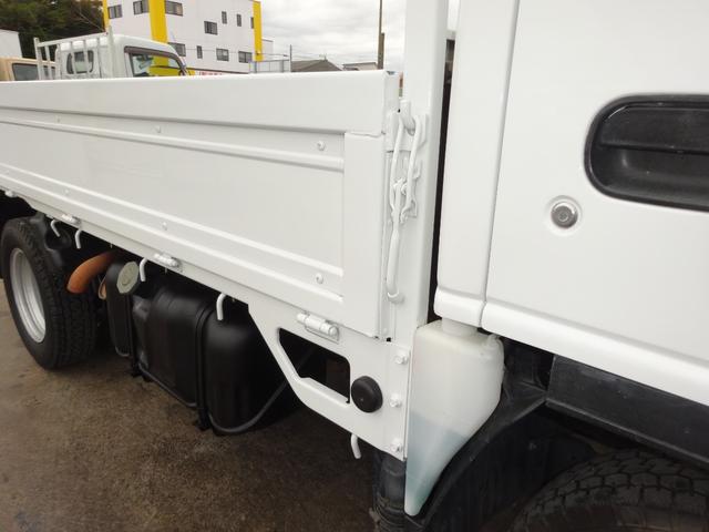 エルフトラック フルフラットロー　積載量２ｔ　全低床　荷台１０尺　ダブルタイヤ（6枚目）