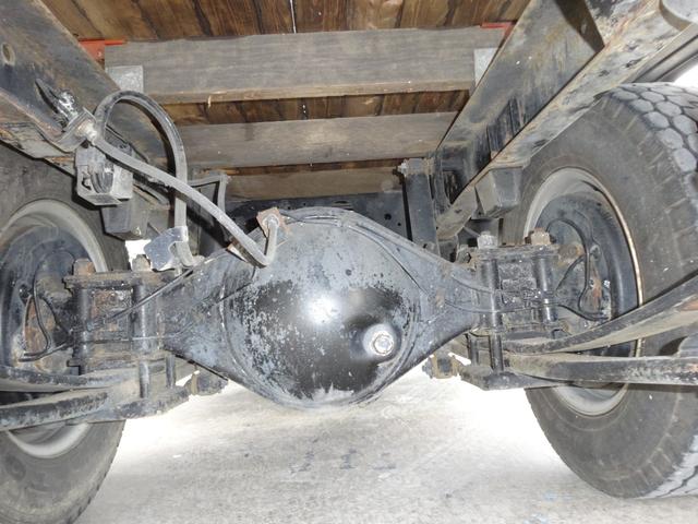 エルフトラック フルフラットロー　積載量２ｔ　全低床　荷台１０尺　ダブルタイヤ（20枚目）