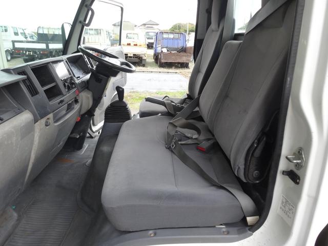 エルフトラック フルフラットロー　積載量２ｔ　全低床　荷台１０尺　ダブルタイヤ（33枚目）