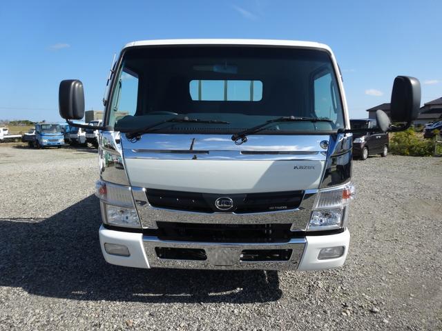 カゼット 　超ワイド　超ロング　カスタム　積載量２ｔ　全低床　荷台鉄板張り（2枚目）