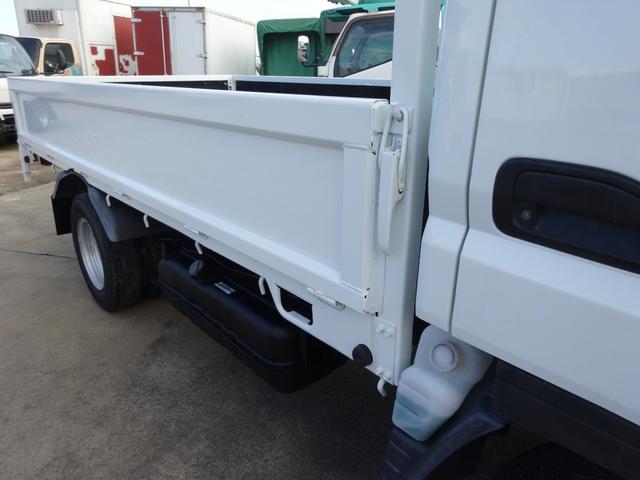 キャンターガッツ 全低床 積載量1.5t 荷台10尺 ダブルタイヤ(6枚目)