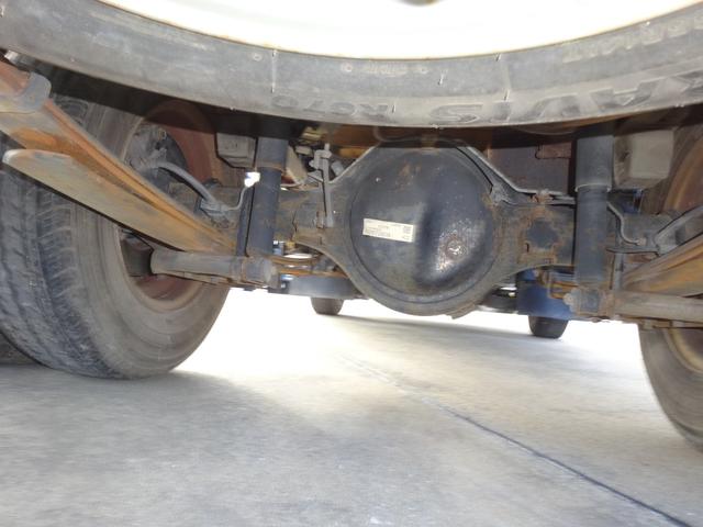 キャンターガッツ 全低床 積載量1.5t 荷台10尺 ダブルタイヤ(19枚目)